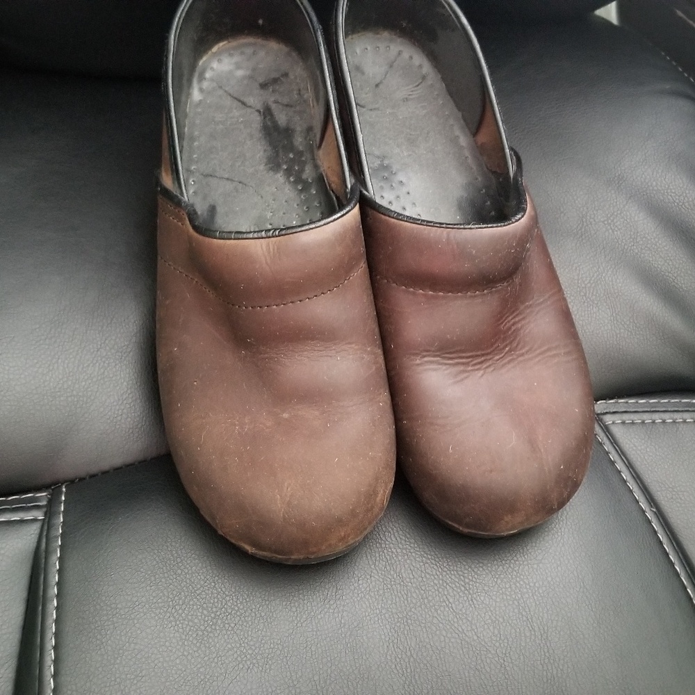 Shoes - Picture 2 of 2